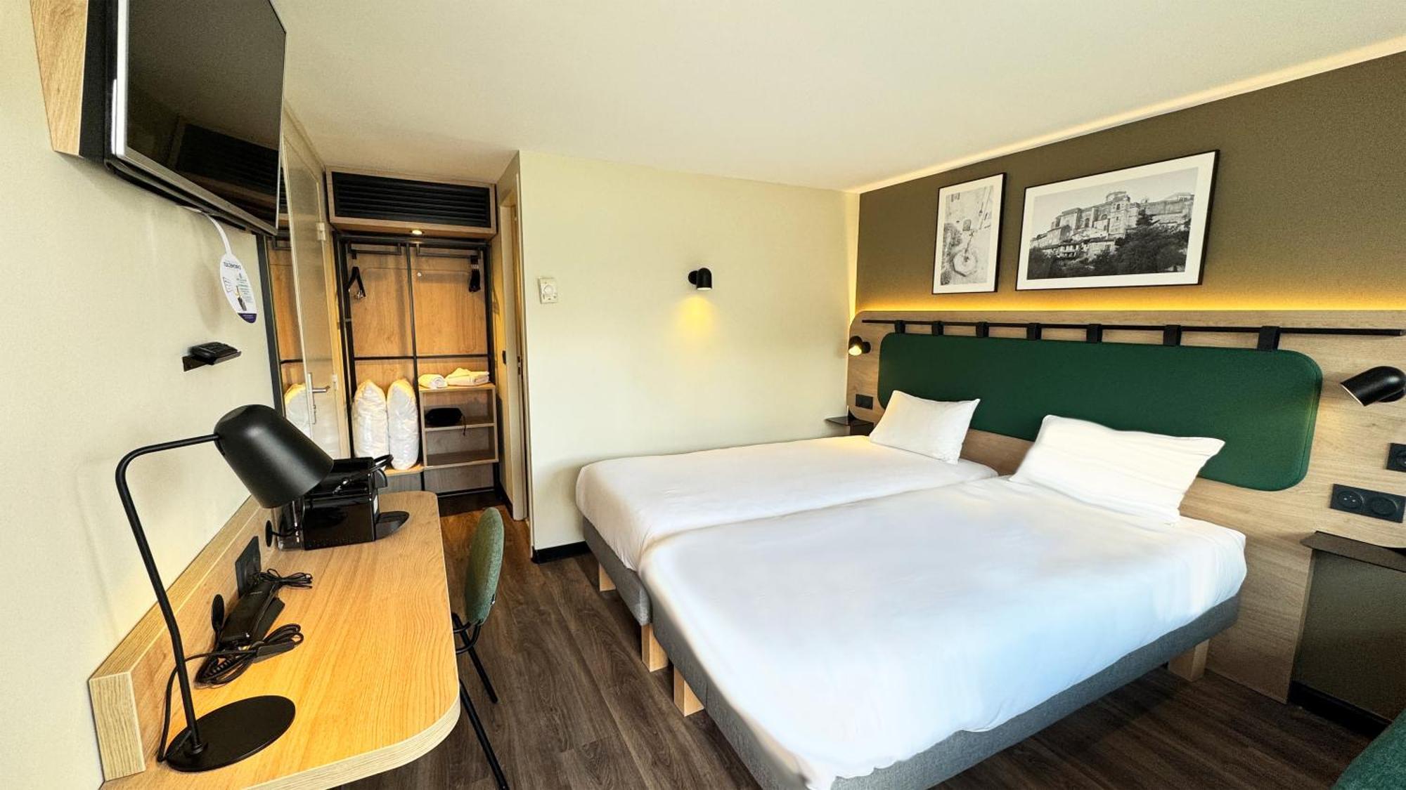 Campanile Limoges Nord Hotell Exteriör bild